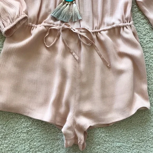 Lucca Couture Meg Off The Shoulder Romper - Picture 4 of 6